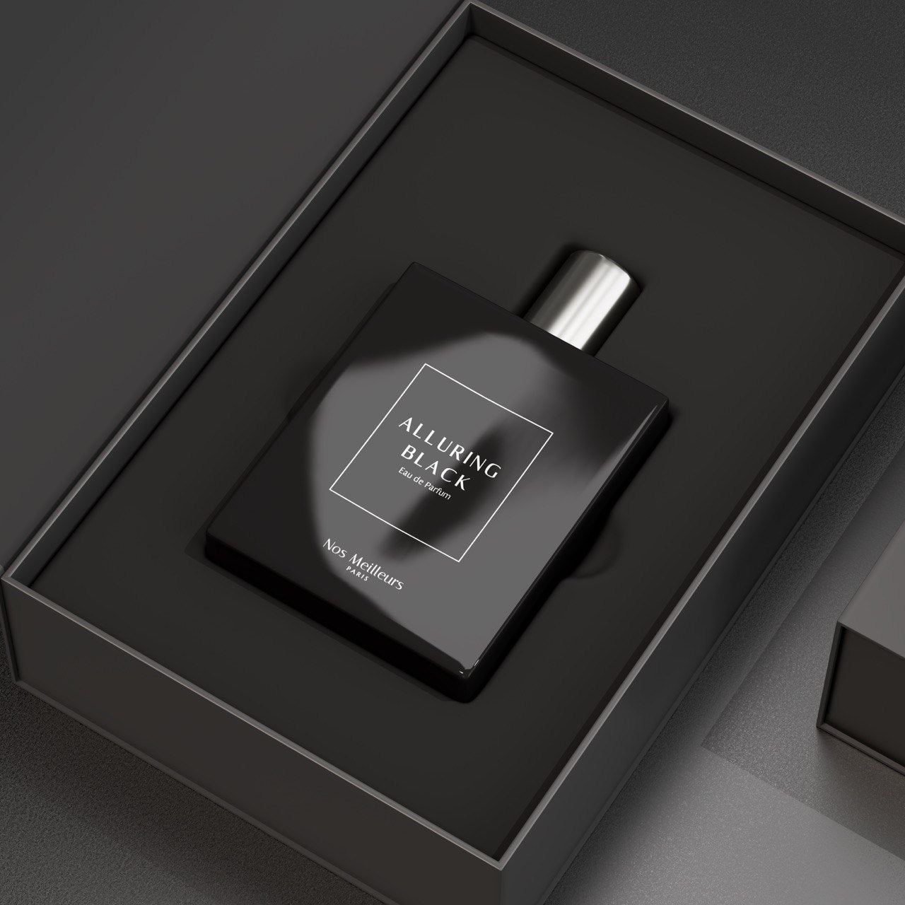 Alluring Black Eau de Parfum